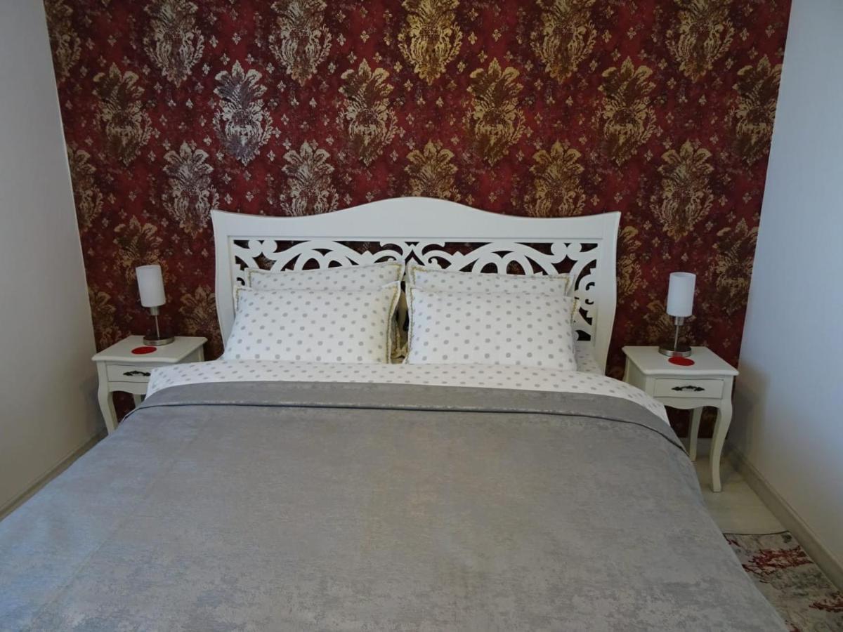 Carla'S Apart Palas-Hala Centrala 1 Bedroom, Airport Shuttle Iasi Extérieur photo