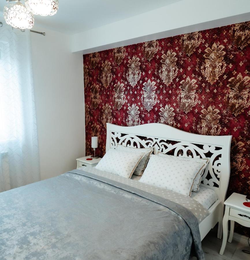 Carla'S Apart Palas-Hala Centrala 1 Bedroom, Airport Shuttle Iasi Extérieur photo