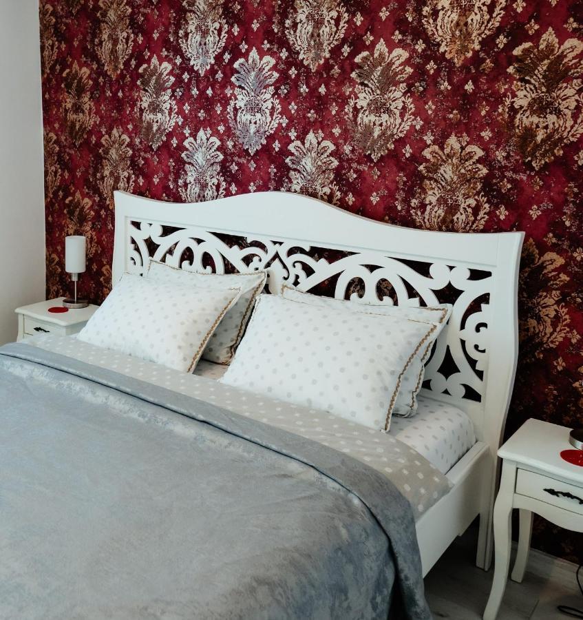 Carla'S Apart Palas-Hala Centrala 1 Bedroom, Airport Shuttle Iasi Extérieur photo